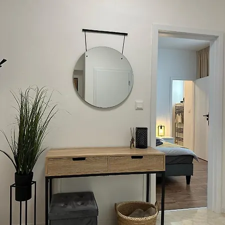 Apartman Robotnicka - 2 Bathrooms, 2 Bedrooms